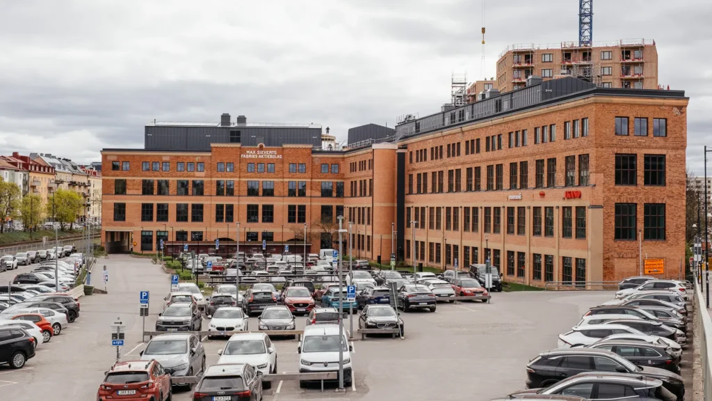 JMW Bygg har byggt om den gamla Kabelfabriken i centrala Sundbyberg till ett toppmodernt kontorshus.